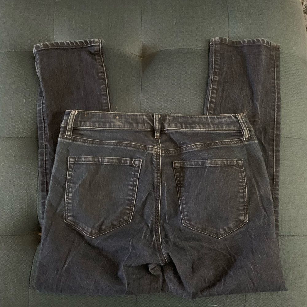 🎄LOFT Modern Kick Crop Jeans - Picture 5 of 8